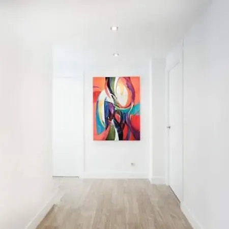 Acogedor Y Precioso + Parking Privado Διαμέρισμα *